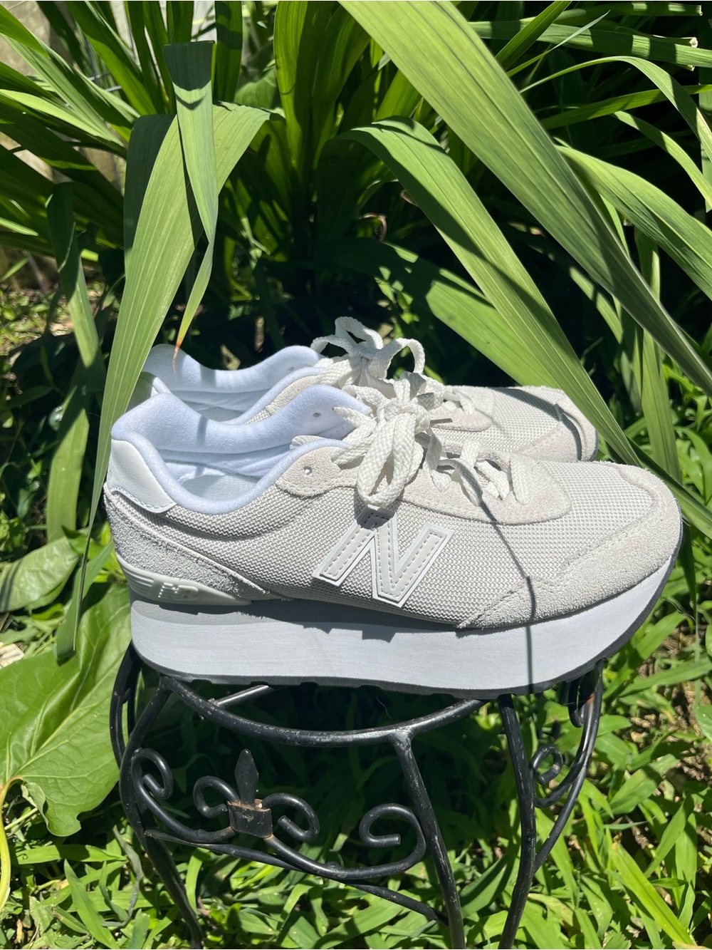 New Balance White Canvas & Suede Platform Sneakers - Picture 4 of 8